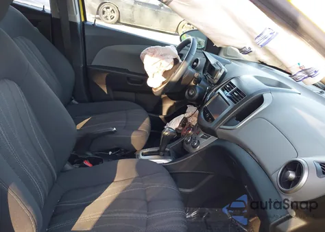 2016 Chevrolet Sonic Lt Auto from USA, damaged, VIN 1G1JC6SG8G4104479